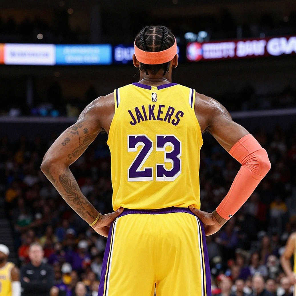 NBA mở rộng: Las Vegas đi trước Seattle, nhưng cuộc đua tỷ đô vẫn đầy bẫy NBA mở rộng: Las Vegas đi trước Seattle, nhưng cuộc đua tỷ đô vẫn đầy bẫy