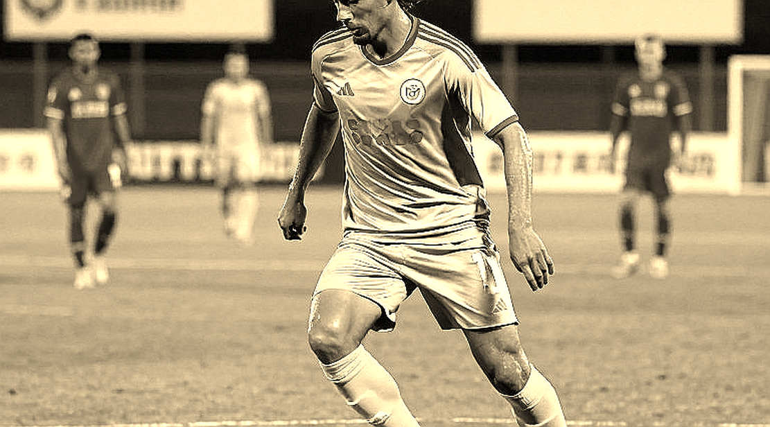 U20 Vietnam vs Palestine: When Speed Must Beat Strength, and the Silence Between Two Extremes