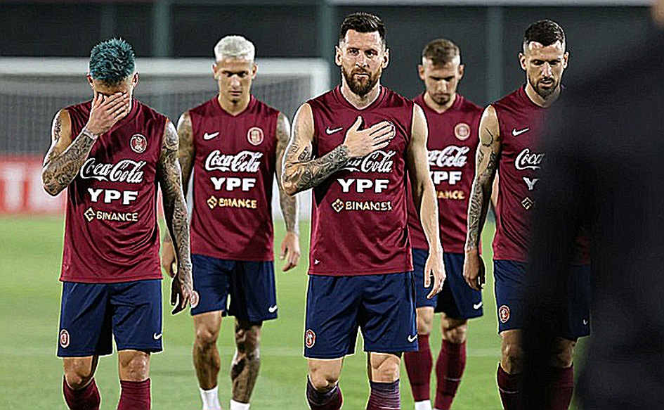 Cucurella thừa nhận phong độ chênh lệch giữa đội tuyển Tây Ban Nha và Real Madrid