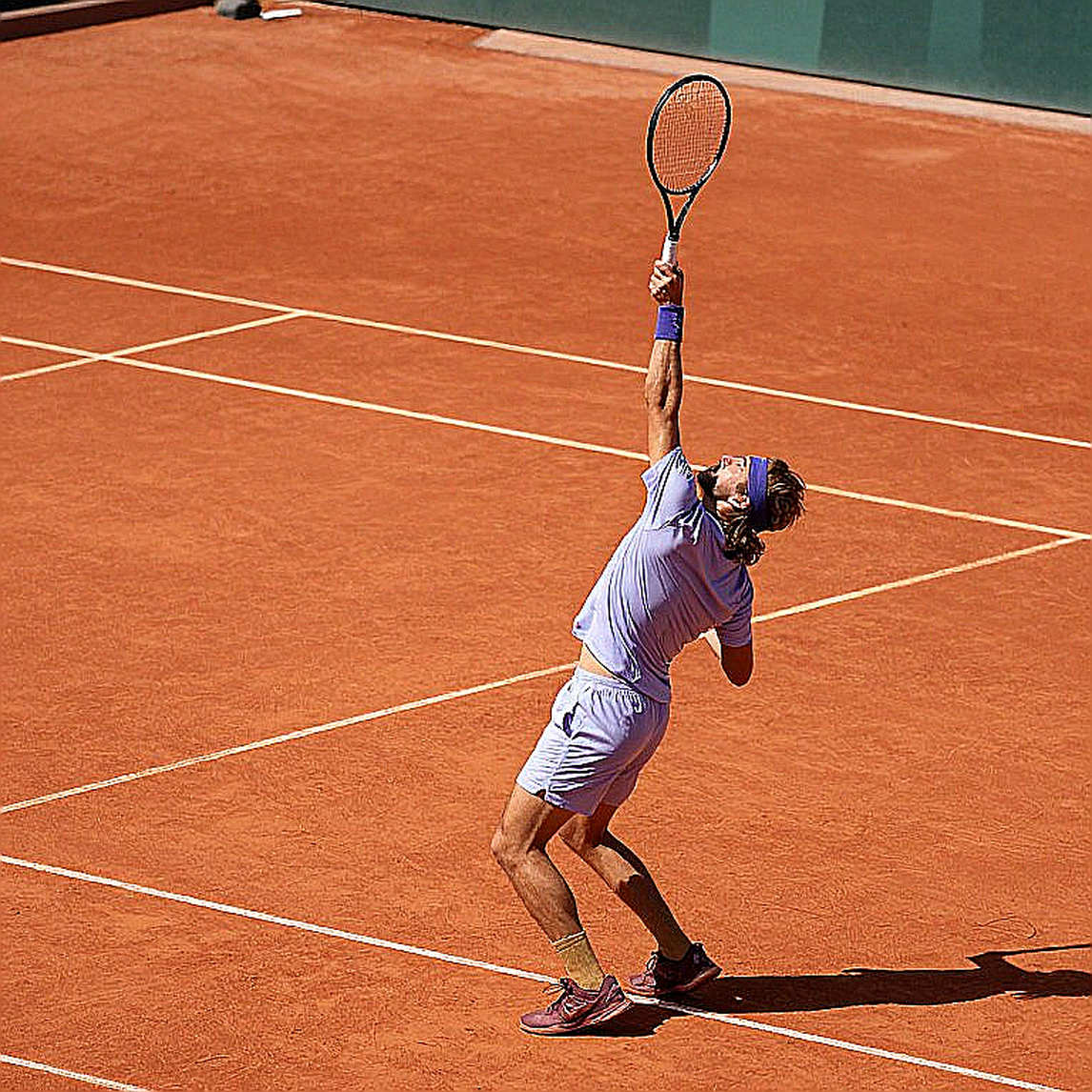 Djokovic khóc ở Arthur Ashe: Cơ thể đã bỏ rơi huyền thoại đúng vào đêm anh cần nó nhất