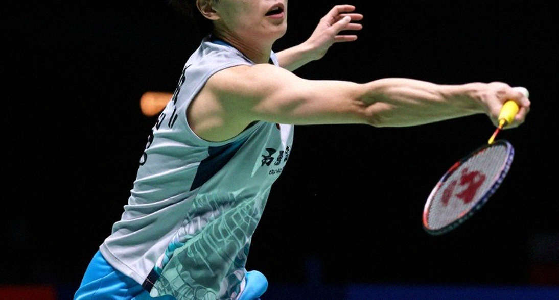 Bài toán bản quyền truyền thông và tài trợ V-League: Khi dòng tiền ngừng chảy, bóng đá Việt còn gì?