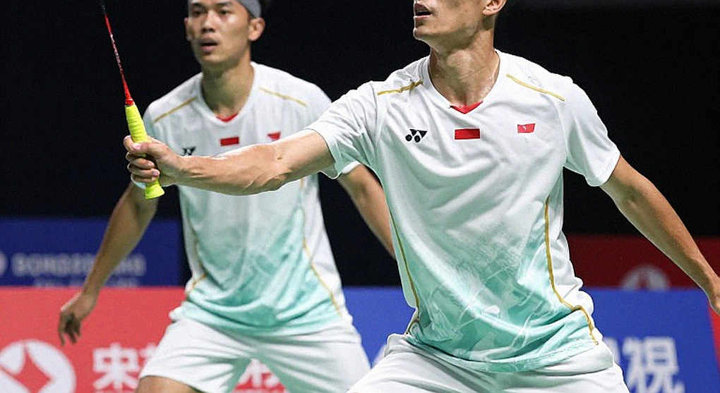 Nguyễn Thùy Linh vô địch quốc gia lần thứ chín: 21-11, 21-8 và khoảng trống phía sau tấm huy chương