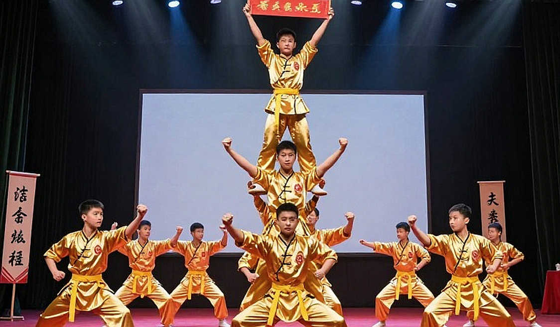 Bản báo cáo trống: khi đường ống dữ liệu thể thao hỏng trong im lặng Bản báo cáo trống: khi đường ống dữ liệu thể thao hỏng trong im lặng