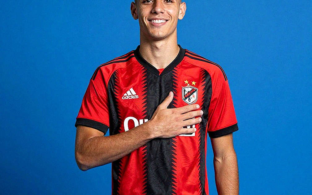 Brenner Marlos lập hat-trick, Bắc Ninh thắng Long An 3-2 ở Cúp Quốc gia: Điều ba bàn thắng không nói ra Brenner Marlos lập hat-trick, Bắc Ninh thắng Long An 3-2 ở Cúp Quốc gia: Điều ba bàn thắng không nói ra