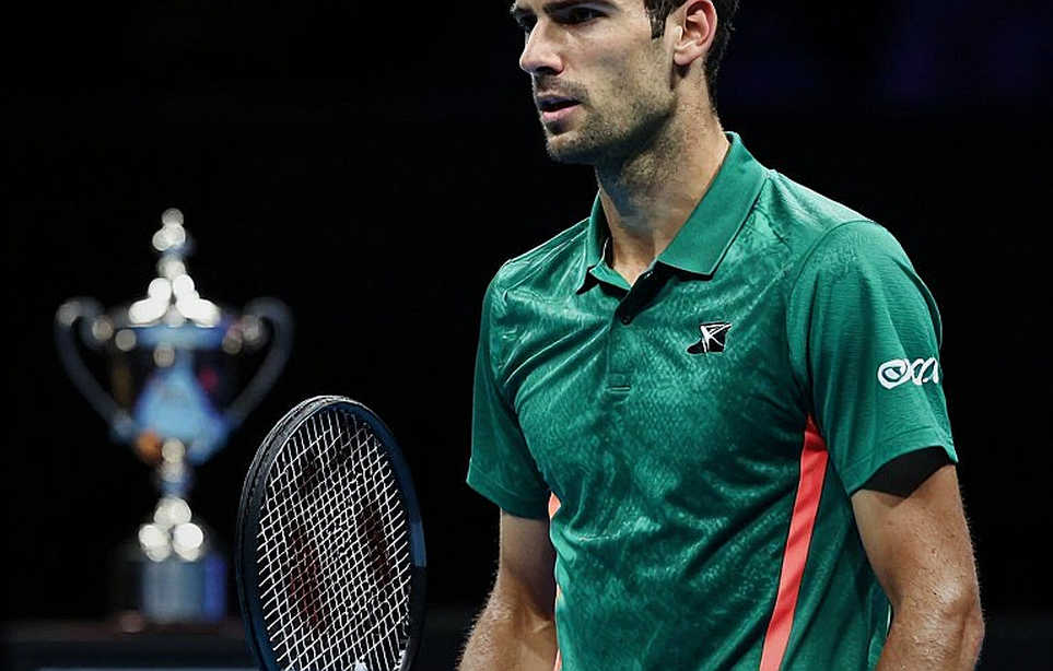 Đường biên không còn người: sai số, dữ liệu và giới hạn của sự chính xác trong tennis Đường biên không còn người: sai số, dữ liệu và giới hạn của sự chính xác trong tennis
