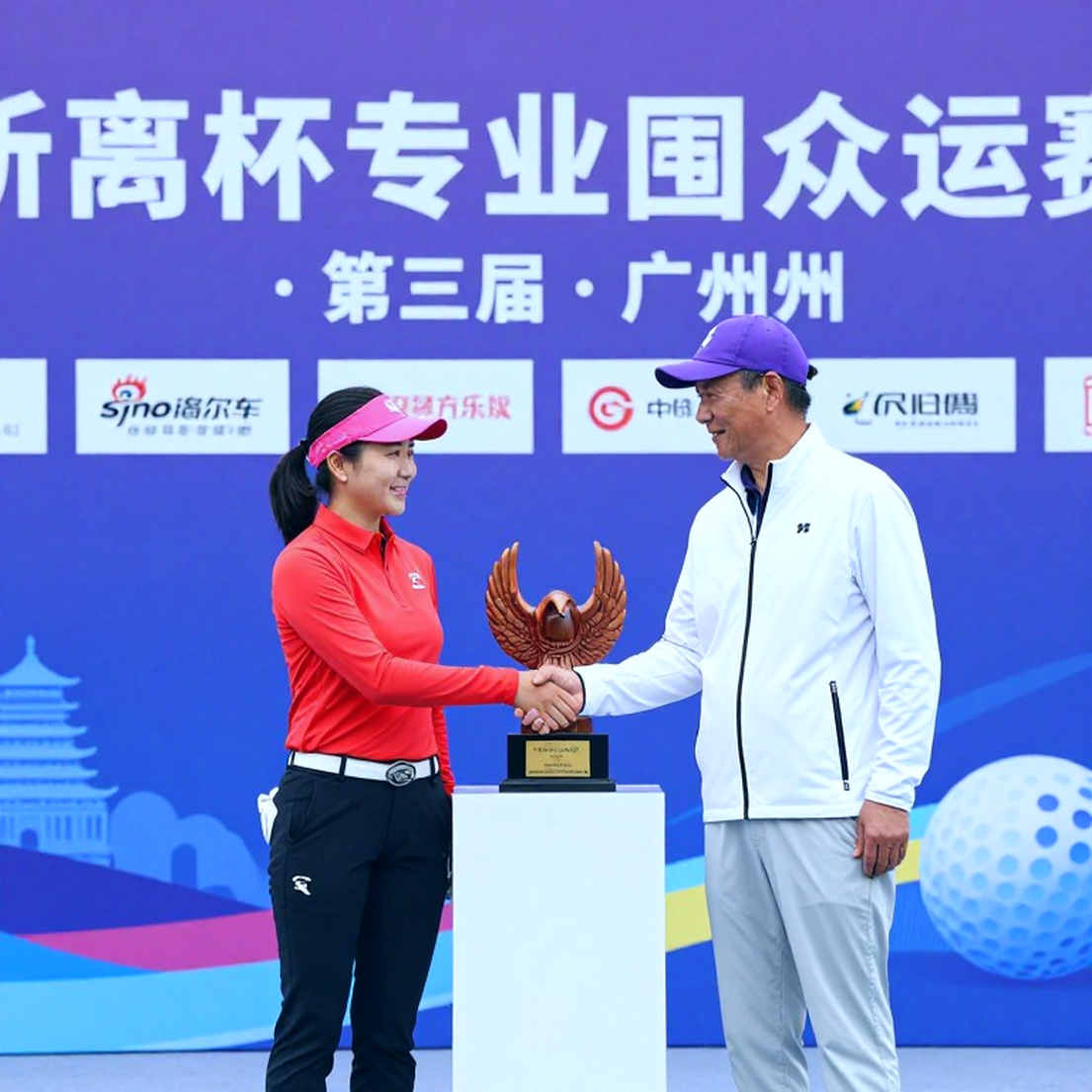 Golf Đông Nam Á: Khi những cú putt quyết định được sinh ra từ nỗi đau im lặng
