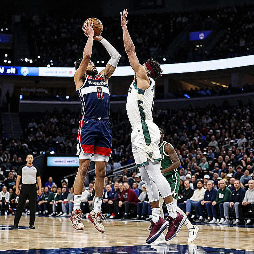 Messina về Atlanta Hawks: chiếc ghế trống trên băng ghế và đường ống châu Âu chưa ai đo