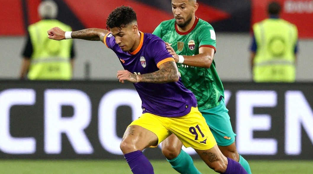 Quả ném biên đầu tiên: Arsenal và bài học Brighton để lại Quả ném biên đầu tiên: Arsenal và bài học Brighton để lại