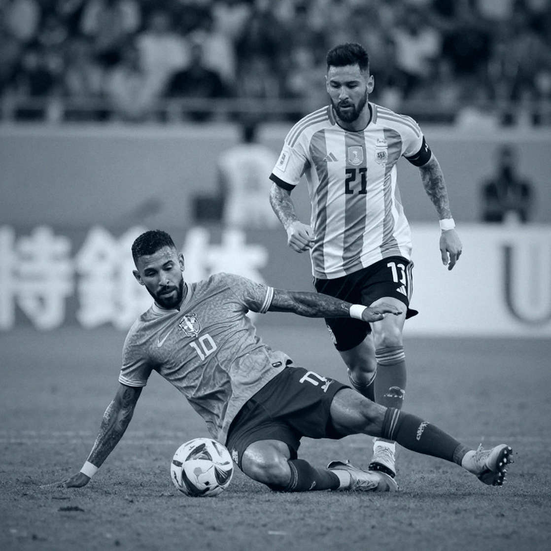 Juventus Too Quick to Give Up on Douglas Luiz and Nicolas Gonzalez: When Adaptation Data Is Misread Juventus Too Quick to Give Up on Douglas Luiz and Nicolas Gonzalez: When Adaptation Data Is Misread