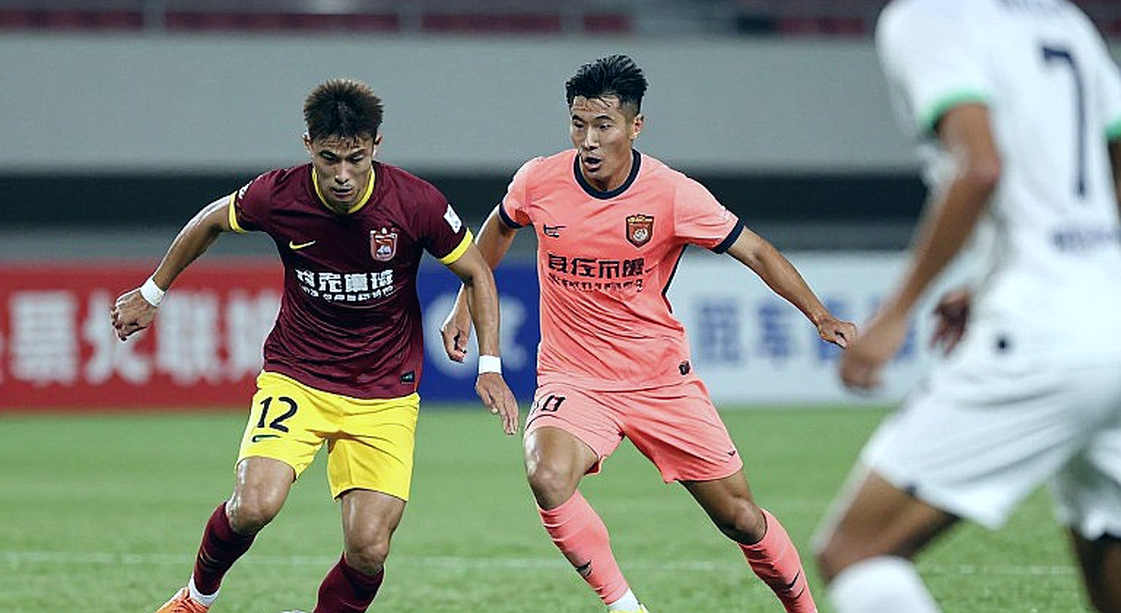 Việt Nam 4-2: Bốn bàn ở hiệp hai và vết nứt chưa lành nơi hàng thủ Việt Nam 4-2: Bốn bàn ở hiệp hai và vết nứt chưa lành nơi hàng thủ