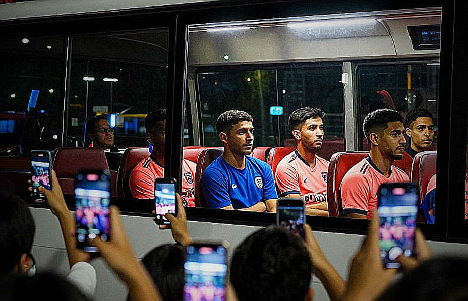 Mất 8 Trụ Cột Trước Giải, Indonesia Gọi Lại Rizky Ridho: Người Từng Nói Việt Nam 'Chơi Xấu' Trở Lại Giữa Cơn Bão Chấn Thương