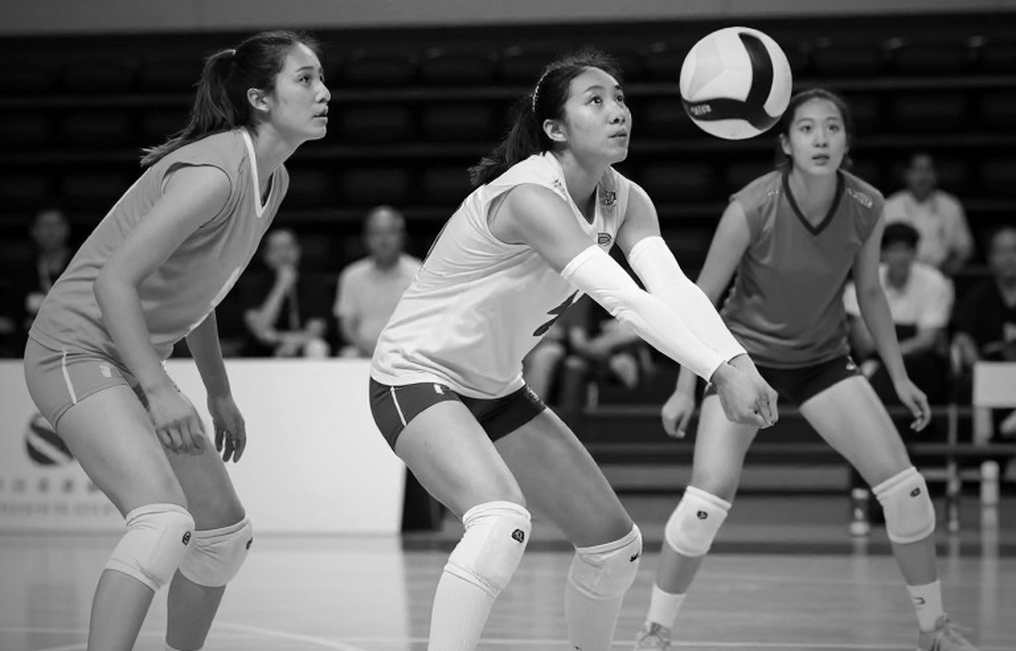 Gresik, chiếc ghế trống và tấm vé Laval: bóng chuyền nữ Việt Nam nhìn từ góc khuất khán đài