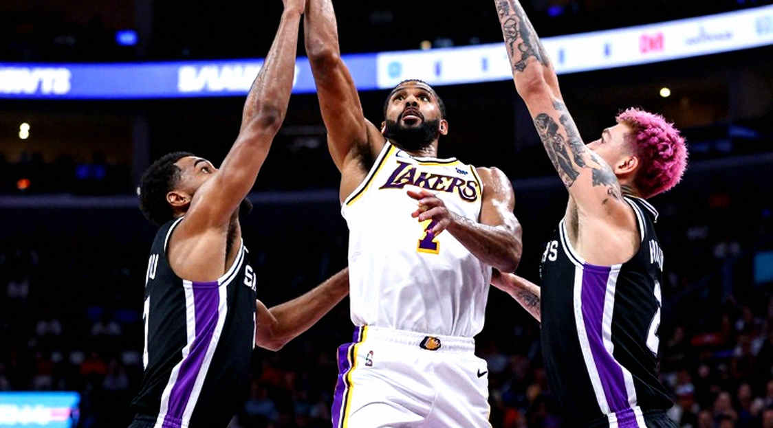 Siêu Cúp EuroLeague đầu tiên tại Abu Dhabi: bản tin không nêu người thắng, nhưng hé lộ nhiều hơn một tỷ số