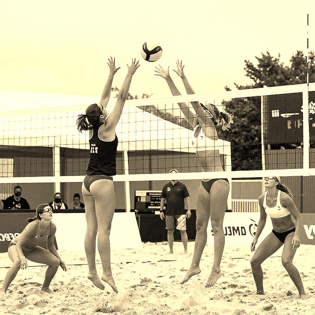 Đội bóng chuyền bãi biển Ukraine và Bulgaria bùng nổ tại Giải Futures World Beach Pro Tour Budapest Đội bóng chuyền bãi biển Ukraine và Bulgaria bùng nổ tại Giải Futures World Beach Pro Tour Budapest