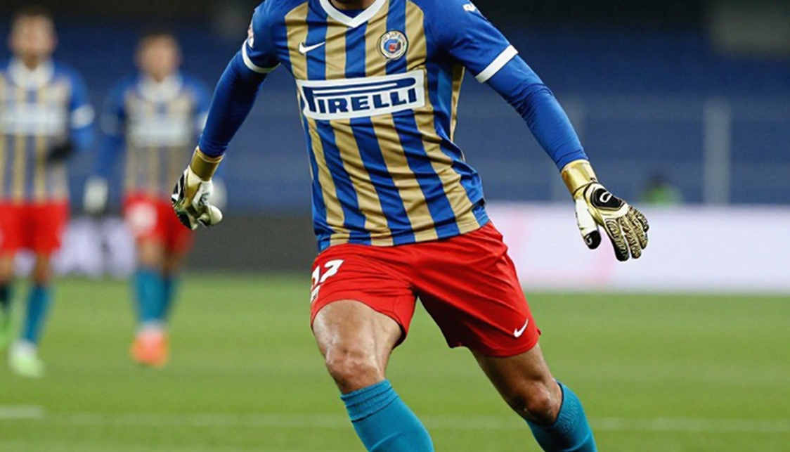 Chín chiều đọc kỳ chuyển nhượng V.League: Quỹ lương, hợp đồng và nhịp phòng thay đồ