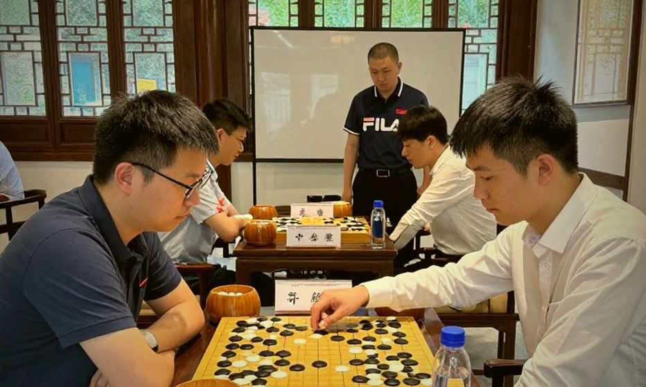 BLAST Slam VIII: Thể thức loại kép, những map đấu một chiều và bài học về giá trị thật của một trận thắng