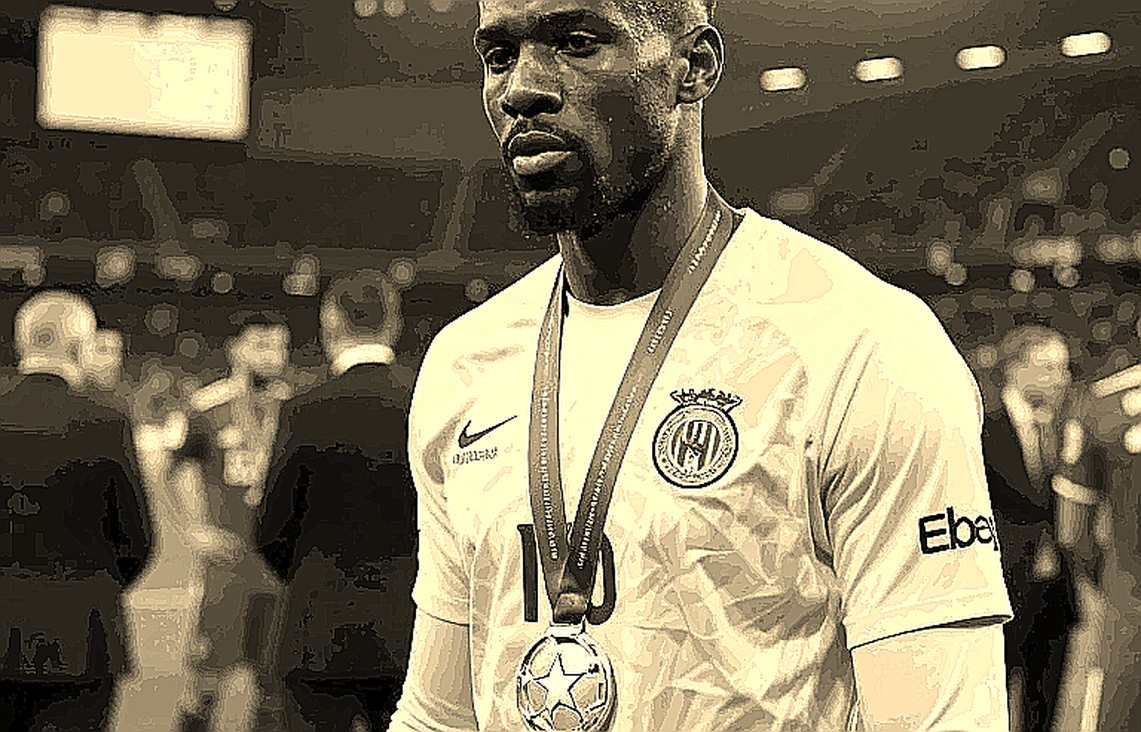 Vinícius and the 2032 Contract: Real Madrid's Long-Term Trap Vinícius and the 2032 Contract: Real Madrid's Long-Term Trap