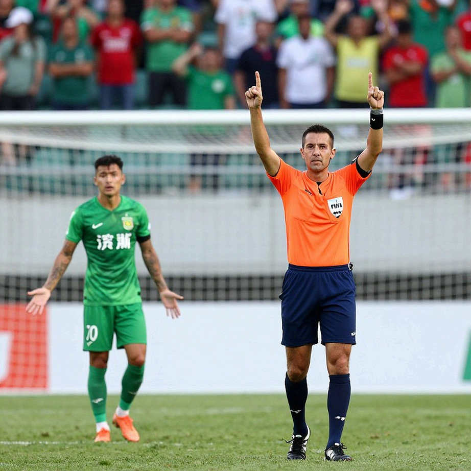 A Footballer's Name on the Wrong Stage: When Football News Gets Mislabeled