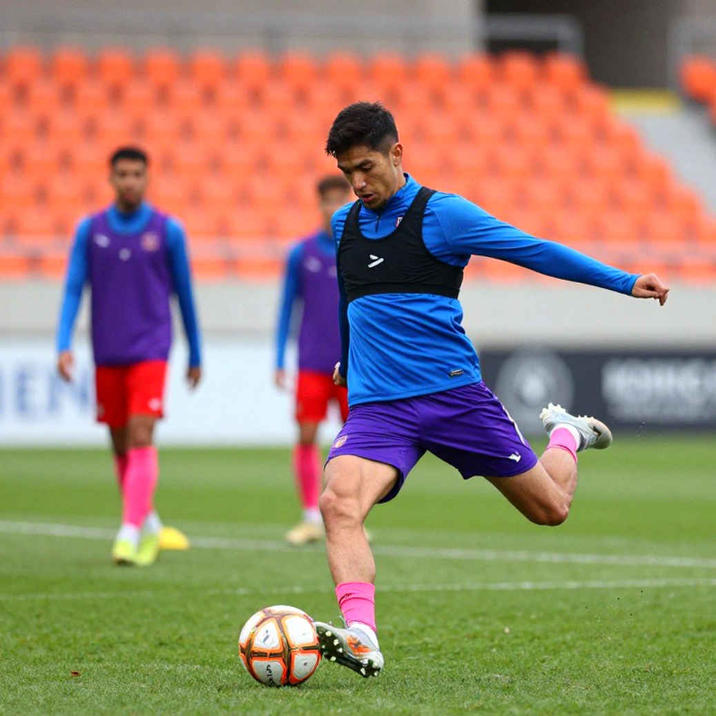 U15 Việt Nam lên đường sang Azerbaijan: bộ luật 8v8 và khoảng trống trước giờ bóng lăn